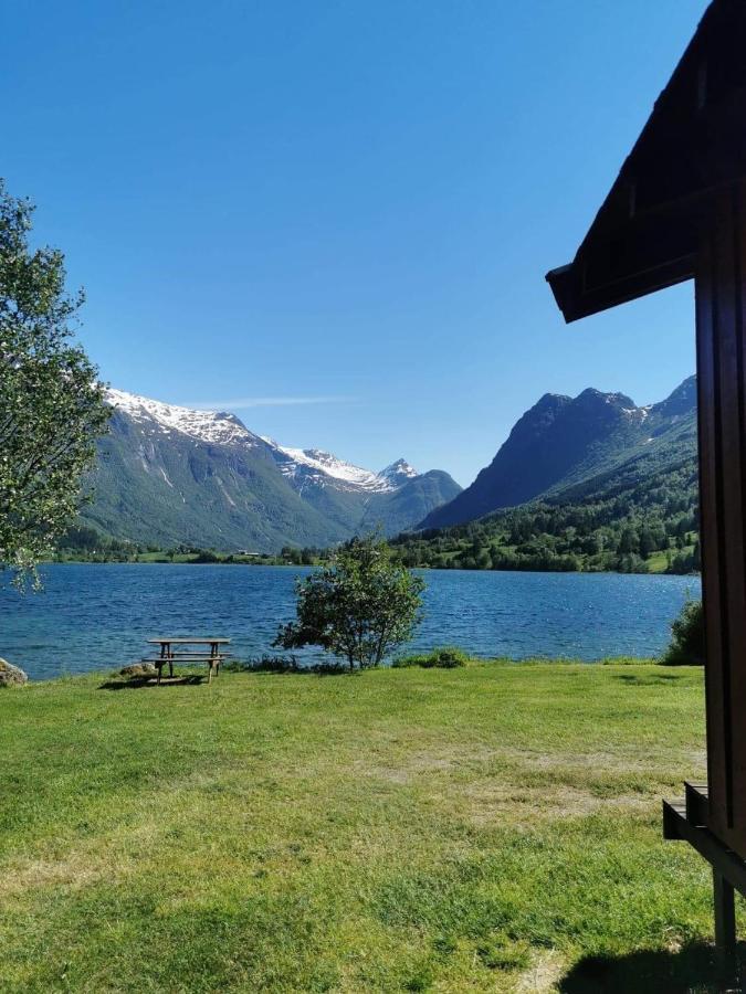Loken Camping - Trivelig Og Idyllisk Ved Vannet Hotel Олден Екстериор снимка
